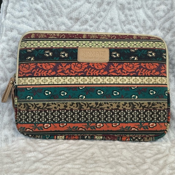 ✨LIKE NEW✨Kinmac Laptop Sleeve Boho Floral Zip Closure Padded Hippie - Picture 1 of 11